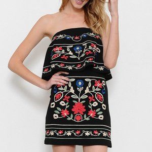 Sleeveless Black Dress